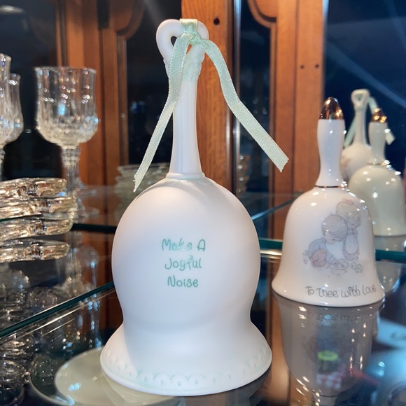 Precious Moments Bells Bundle - Picture 7 of 12